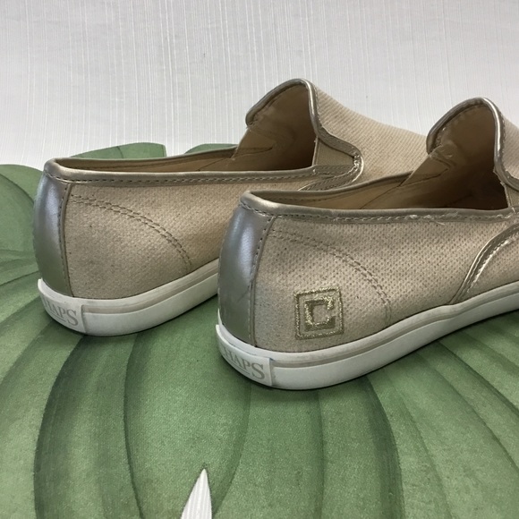 Chaps Good Looking Neutral  Flats - Picture 5 of 7